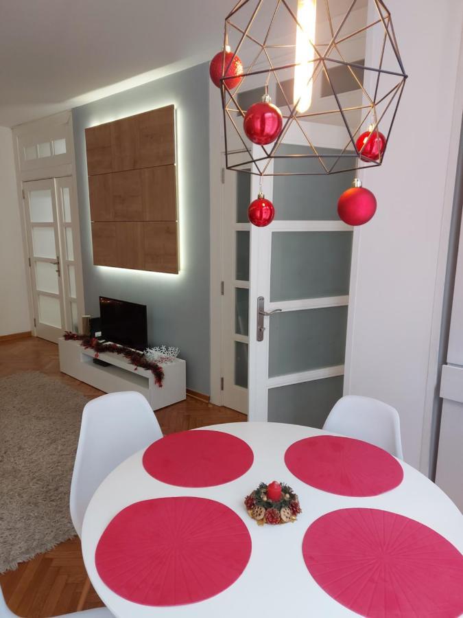 Favorite Apartment เบลเกรด ภายนอก รูปภาพ