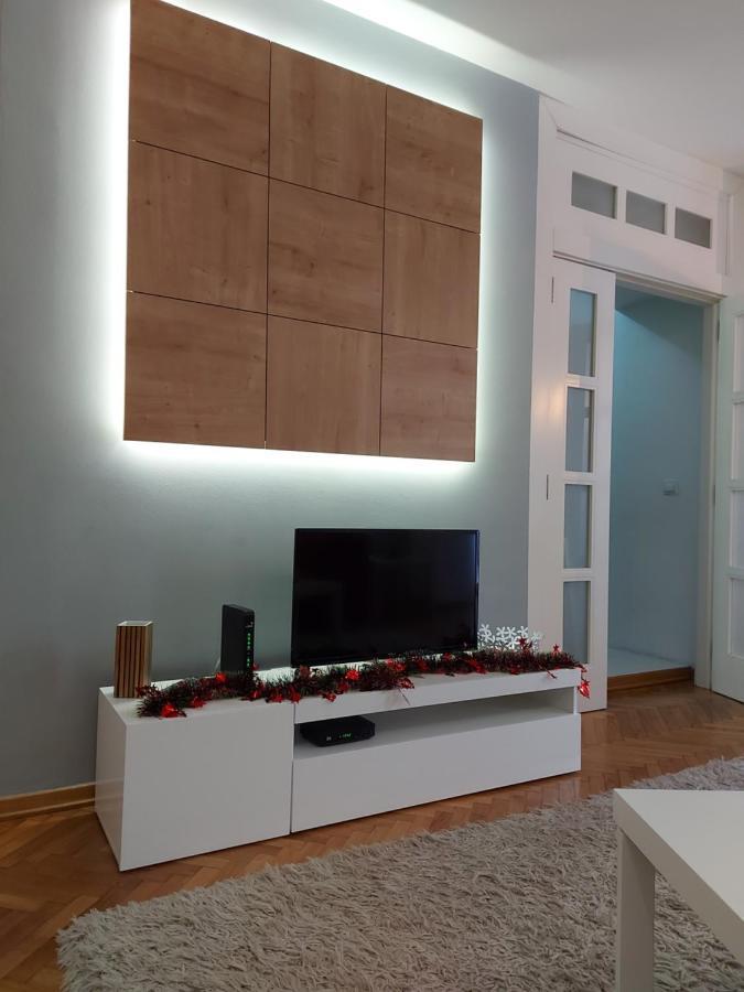 Favorite Apartment เบลเกรด ภายนอก รูปภาพ
